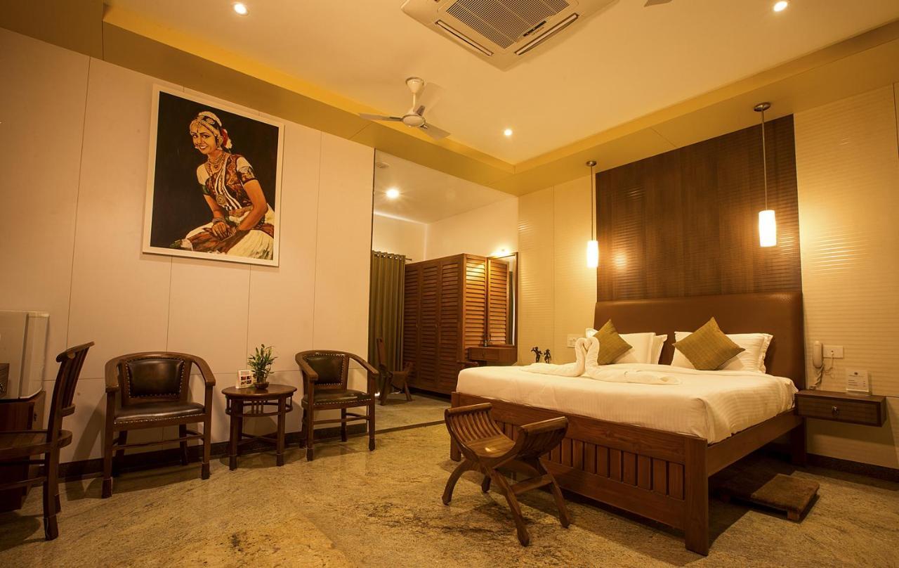 Mayapuri Amira Kumbakonam Exterior foto
